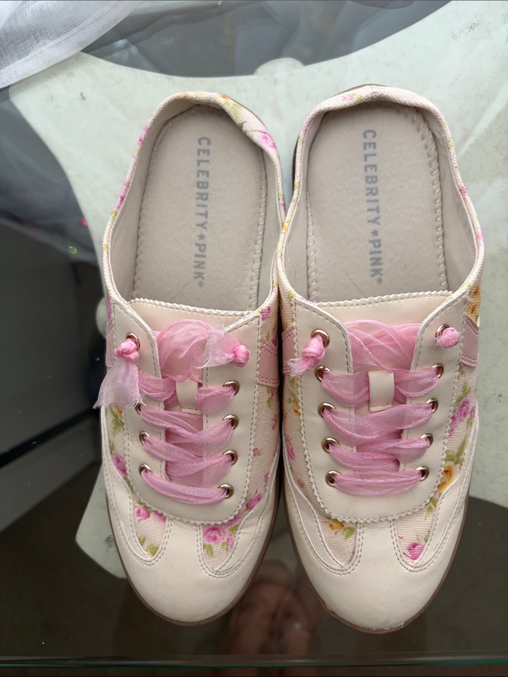 Celebrity Pink Woman’s Pink Floral Ribbon Lace Sneakers